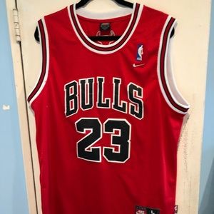 Bulls Michael Jordan jersey